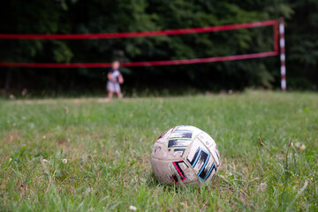 Piłka nożna podwórkowa, obóz młodzieżowy