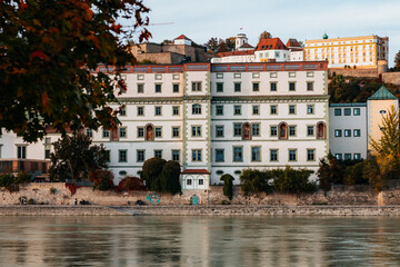 Blick auf das Gymnasium Leopoldinum in Passau