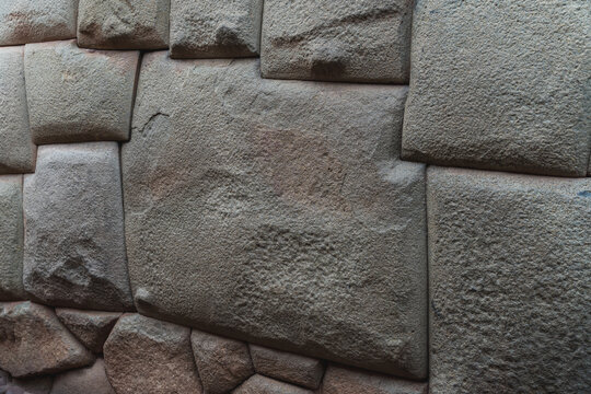12 sided Inca Hatunrumiyoc stone, Twelve angled stone (La Piedra de Los Doce Angulos) of the ancient inca wall, Cusco, Peru