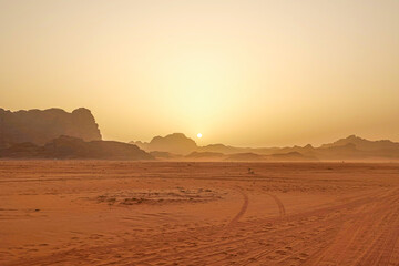 Fototapeta na wymiar Sunset at the Wadi Rum desert in Jordan