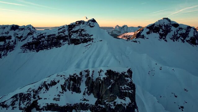 Vue a&eacute;rienne par drone dans le Massif des Aravis, Combloux, Rh&ocirc;ne Alpes, France