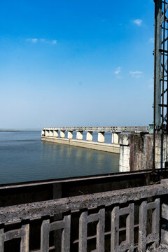 Koshi Barrage, Nepal