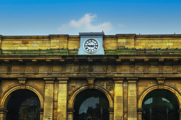 Naklejka premium Portico of Central station, Newcastle upon Tyne
