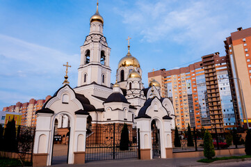 Naklejka premium Voronezh, Russia, October 3, 2022: Russian Pro-Orthodox Church, lower church in honor of the Nativity of the Holy glorious prophet, Forerunner and Baptist of the Lord John in the fall