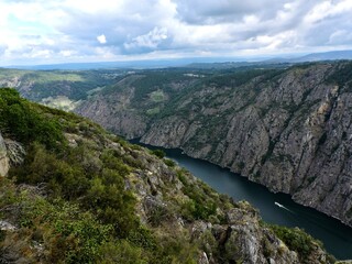 Naklejka na ściany i meble Sil Canyon, the natural galician border between Lugo and Ourense