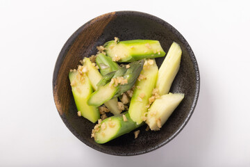 アスパラガスのピーナッツ和え