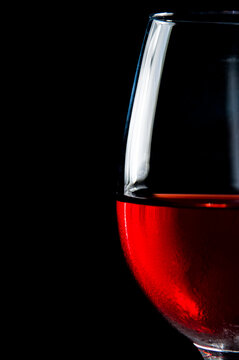 Red wine goblet