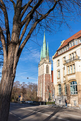 Obraz premium Church of St. Georg in Ulm, Germany on a Sunny Day