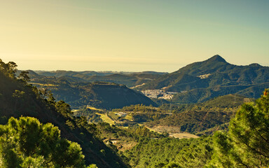 Fototapeta na wymiar Spanish green andalusian mountains view.
