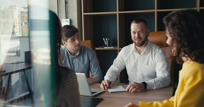 Team Discussion: Sharing Opinions and Building Consensus in the Workplace