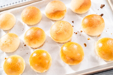 Dinner rolls