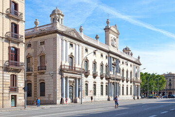 Fototapeta na wymiar Old Customs Office of Barcelona