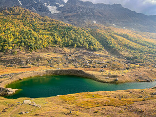 Fototapeta premium Spoon Lake, Shounter valley; its an adventurous 3.5 hours journey from kel, its a spoon shaped magnificent natural lake, just beneath Hari parbat (The mountain that never surrendered to anyone).