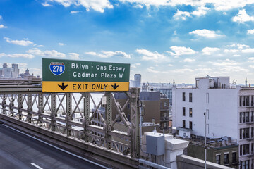Exit sign for Brooklyn-Queens Expressway leading to Brooklyn