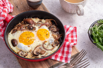Fried egg, mushrooms and red onion. . Keto low carb diet breakfast