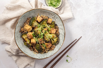Homemade Quinoa Tofu Bowl with Roasted Broccoli and Herbs