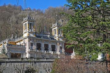 San Pellegrino Terme, il palazzo delle terme e casinò - Bergamo