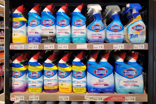PENANG, MALAYSIA - 3 MAY 2023: Clorox Bleach bottles are neatly arranged on the store shelves. Clorox is an American company that was founded in 1913.