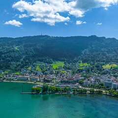 Bregenz am Bodensee im Luftbild, Blick über die Seepromenade auf die Stadt
