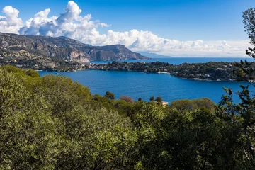Photo sur Plexiglas Villefranche-sur-Mer, Côte d’Azur Panorama de Villefranche-sur-Mer jusqu'au sommet de la tête de Chien depuis le Mont Alban à Nice