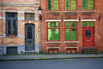 Schöne sanierte alte Fassaden mit Klinker und rotem Backstein als Teil des Unesco Weltkulturerbe...
