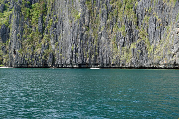 massive limestone rocks at the el nido archipelago