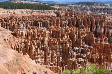 Bryce Canyon, USA - 601178201