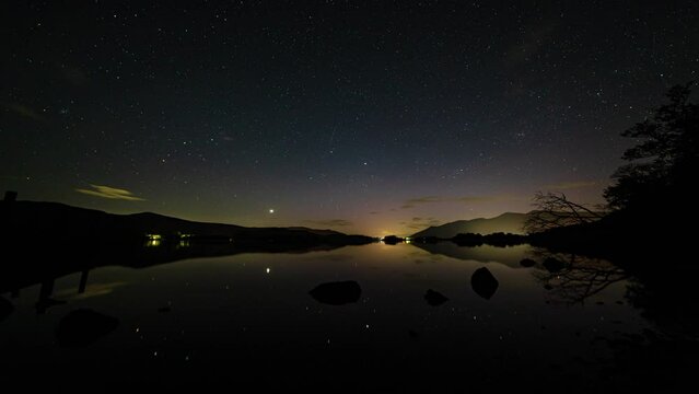 A Timelapse of the night sky over Derwentwater in the English Lake District with an Aurora over Keswick.
