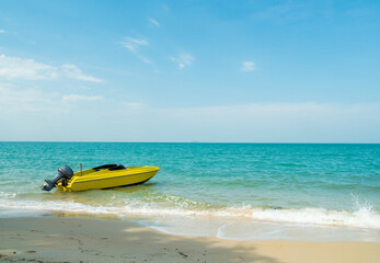Landscape summer View  area in front of Nara Beach In Chon Buri province with clear skies and clouds, speed boats can be seen. Parked near the coast To serve tourists