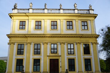 Orangerieschloss im Auepark in Kassel