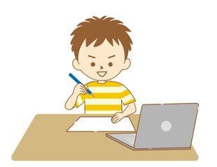 パソコンに向かい、鉛筆を持ってリモート学習をする男の子