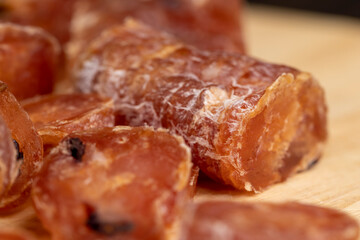 Dried chicken sausage with dried tomatoes