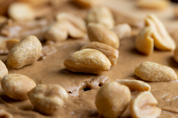 Chocolate peanut paste for a quick breakfast