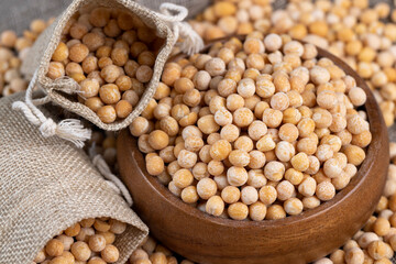 Round yellow peas for cooking porridge