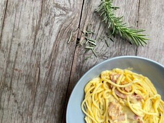 Spaghetti carbonara bacon Italian food
