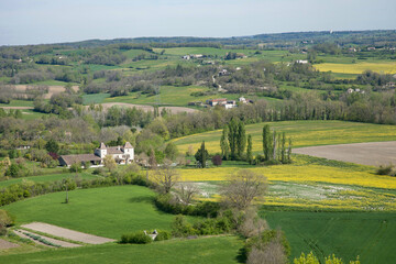 Fototapeta na wymiar Panorama sur la campagne du Lot-et-Garonne vu du village de Monflanquin