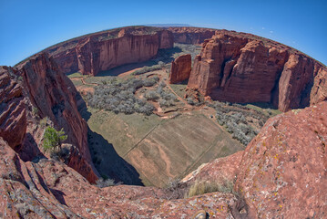 Canyon De Chelly view from Sliding House Overlook