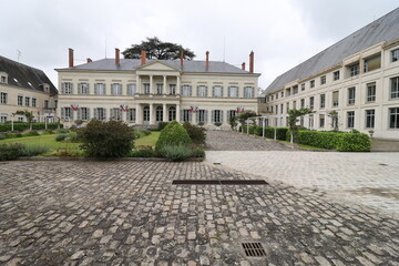 La préfecture, vue de l'extérieur, ville de Blois, département du Loir et Cher, France