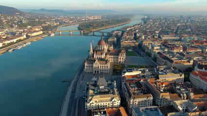 Obraz premium Aerial view of Hungarian Parliament Building in Budapest. Hungary Capital Cityscape at daytime. Tourism and European Political Landmark Destination
