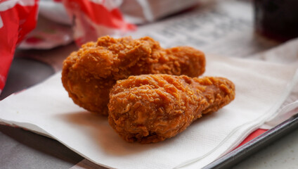 패스트푸드 가자튀김과 치킨 그리고 캐첩