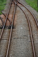 Fototapeta premium まっすぐな線路、カーブする線路