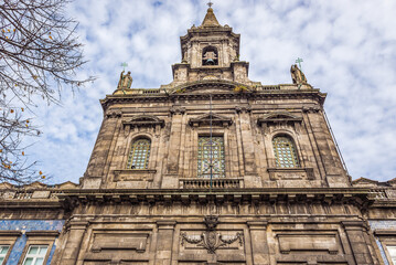 Fototapeta premium Facade of Trinity Church in Santo Ildefonso area of Porto, Portugal