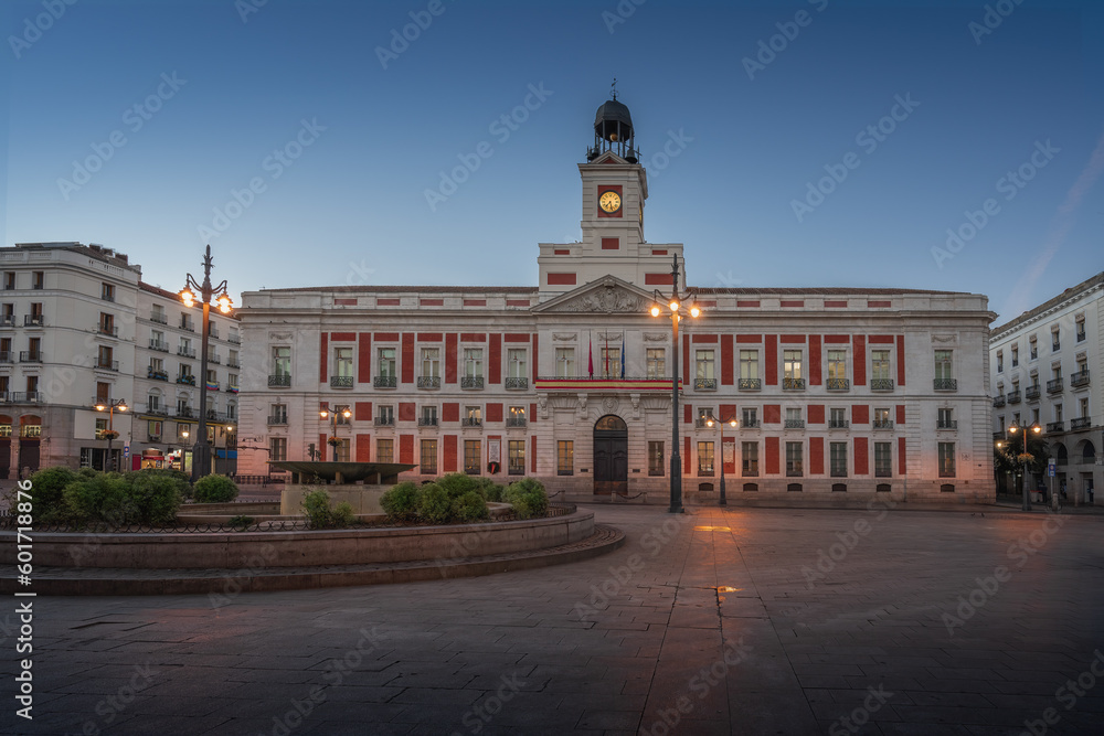 Sticker Puerta del Sol Square at sunrise with Royal House of the Post Office (Real Casa de Correos) - Madrid, Spain