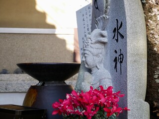お地蔵様と花