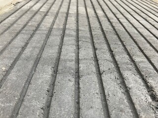 Step line's on concrete wall texture.