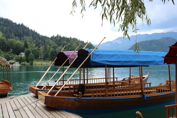 Boote am Bleder See