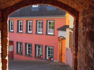 Fototapeta premium Frühlingszeit in Saarburg an der Saar