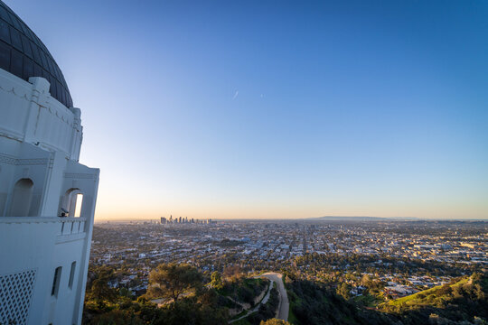 Dawn view of downtown Los Angeles from Griffith Park Observatory