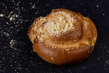 sweet bun with coconut flavor and filling