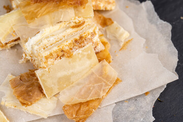 multi-layered cake using a large amount of sweet cream